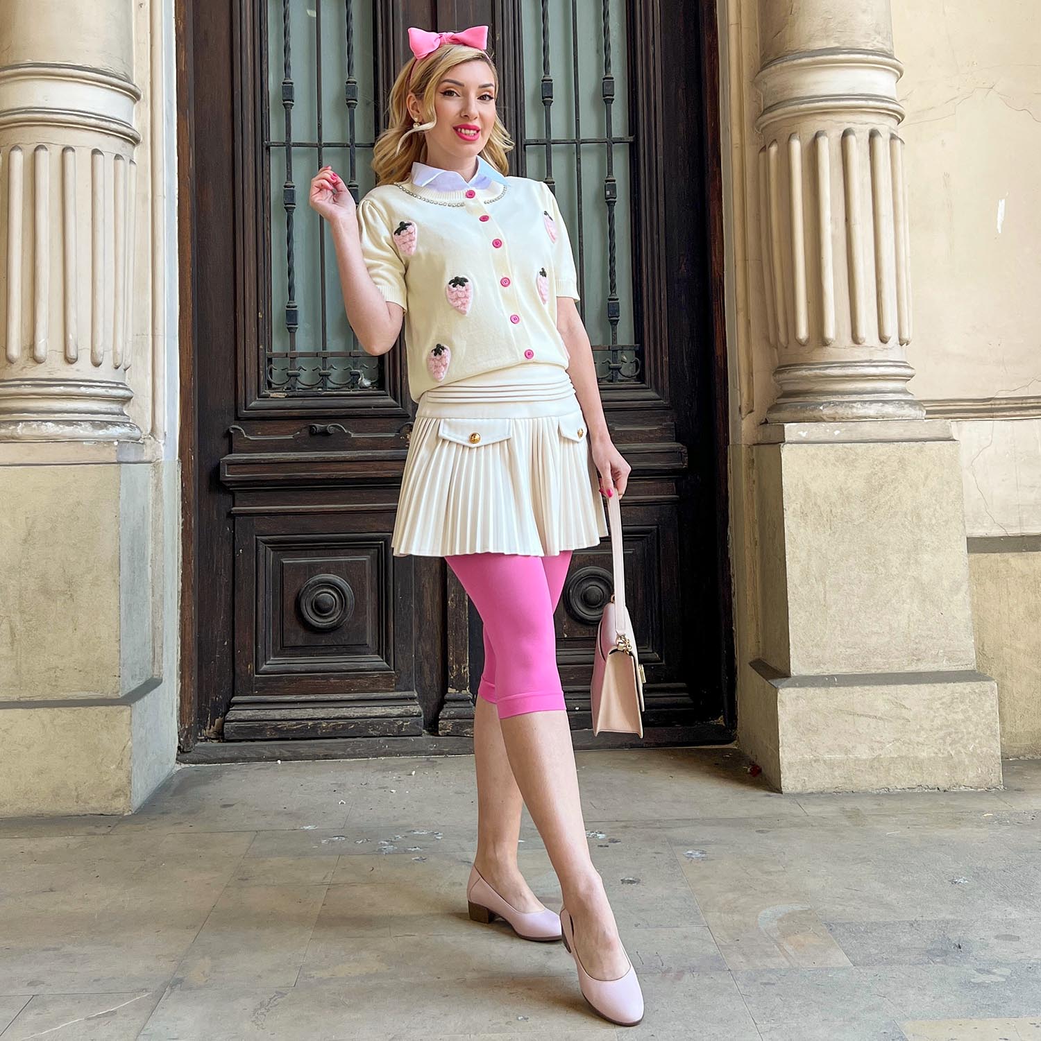 Alexandrea - Size A/B