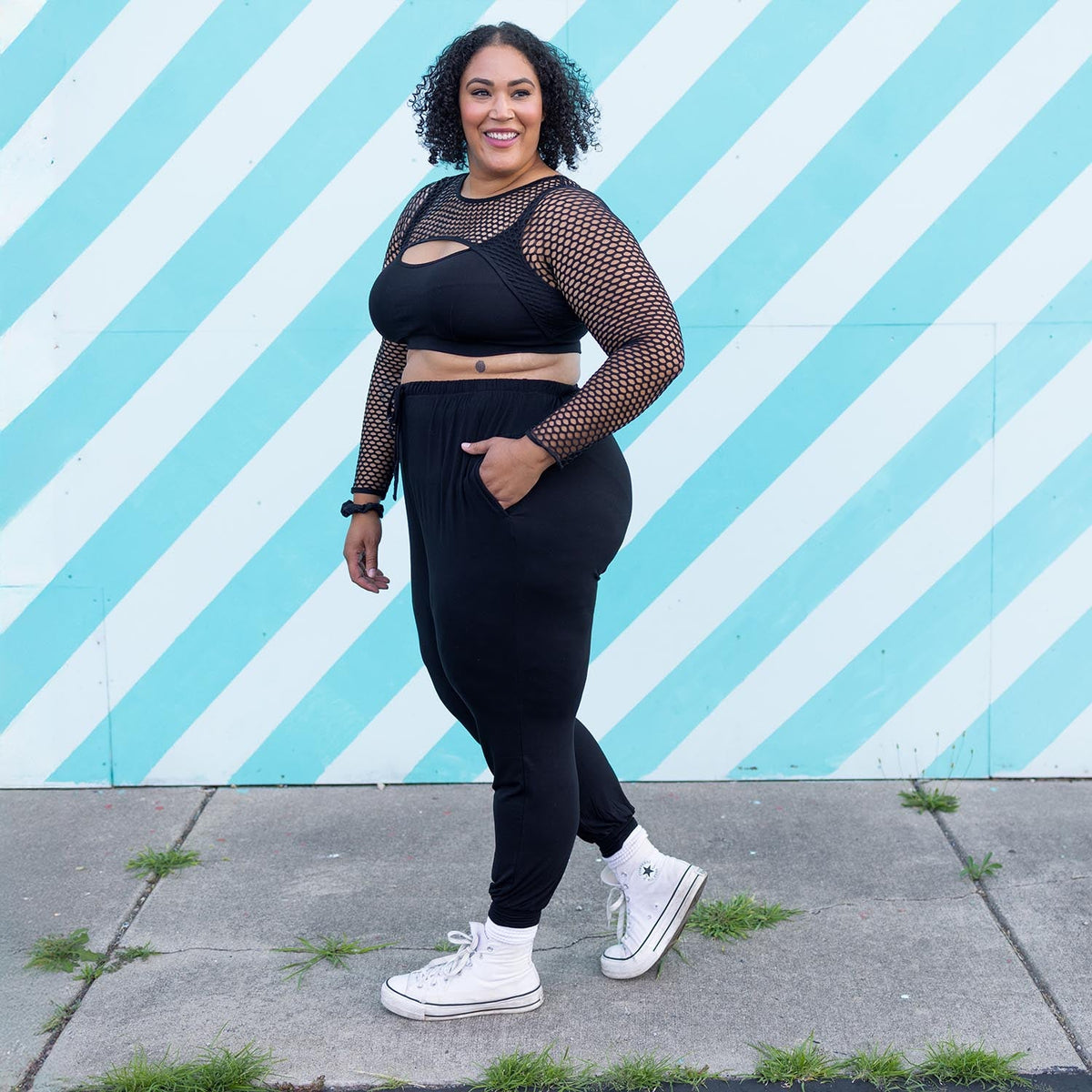 Larrissa - Size F