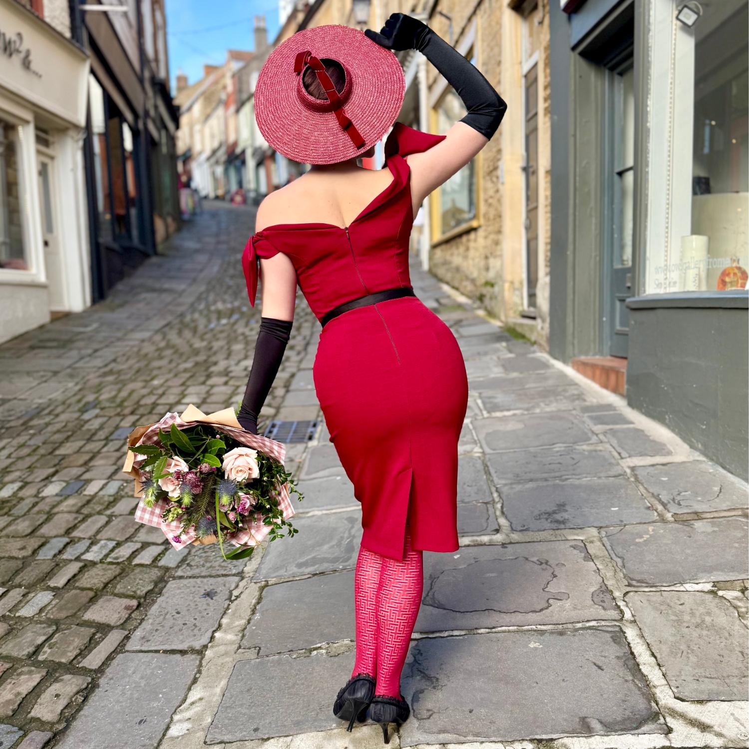 Fishnet Tights - Traditional in Red