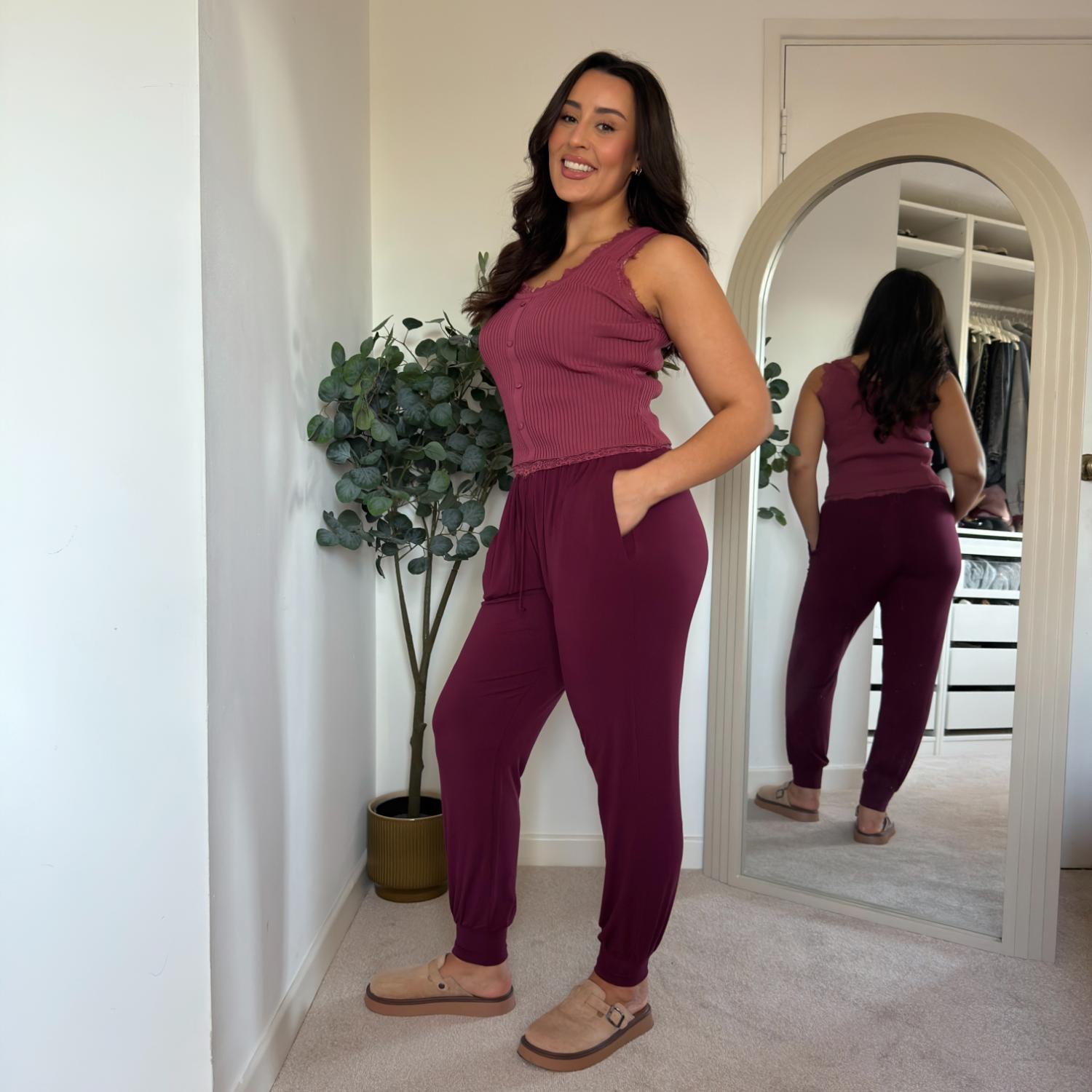 Bamboo Lounge Joggers - Cherry