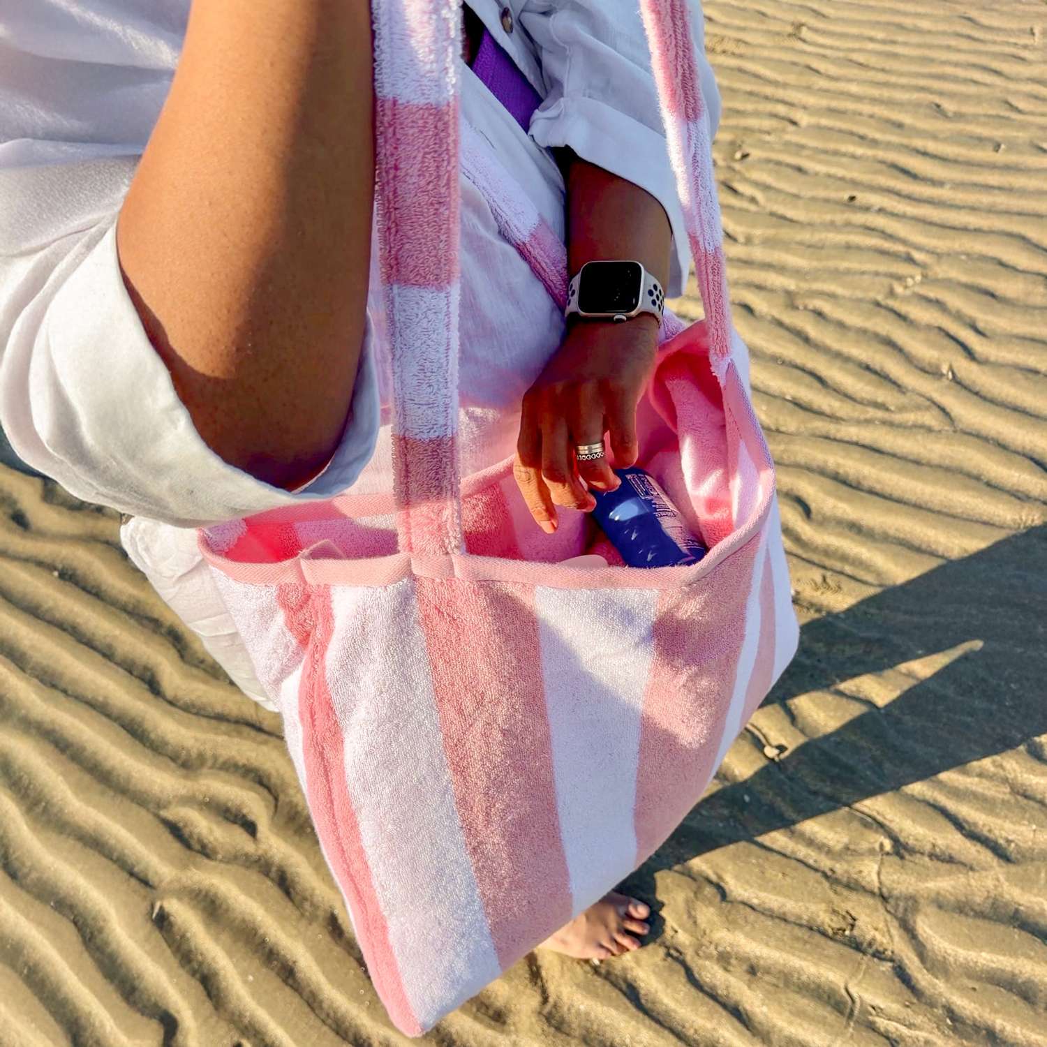 2-in-1 Beach Towel Bag - Pink and White Stripe