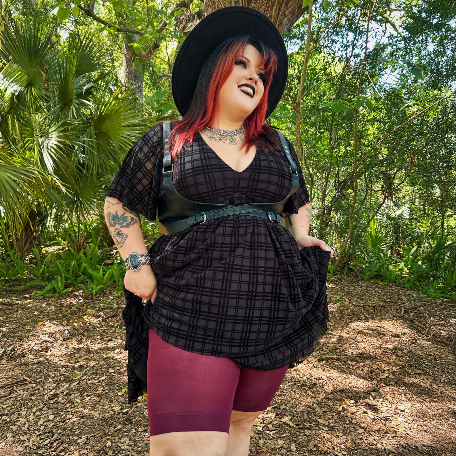 Stay Cool Chub Rub Shorts - Cherry