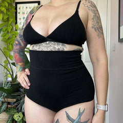 Super High Waist Knickers - Black - Snag