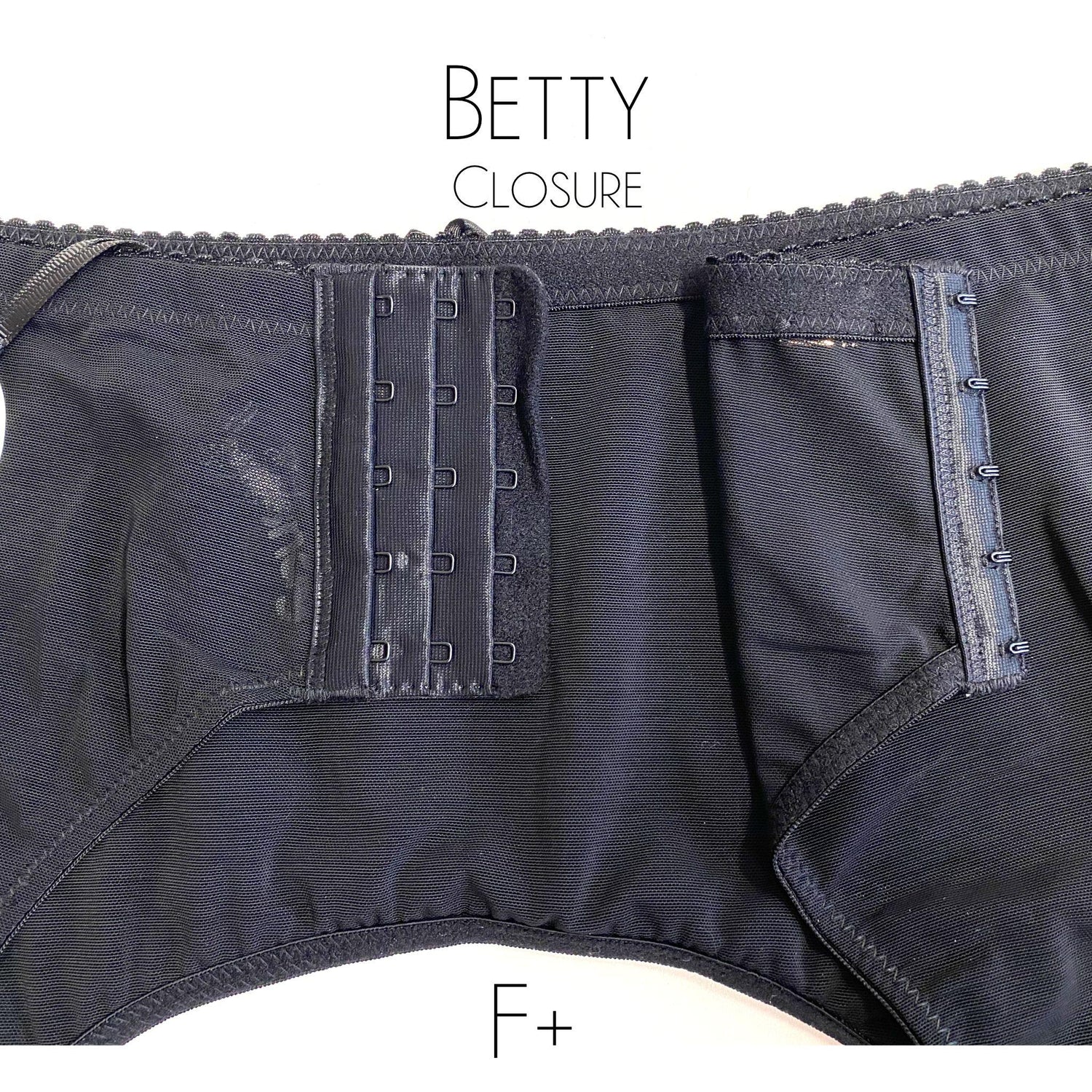 Vintage Suspender Belt - Betty